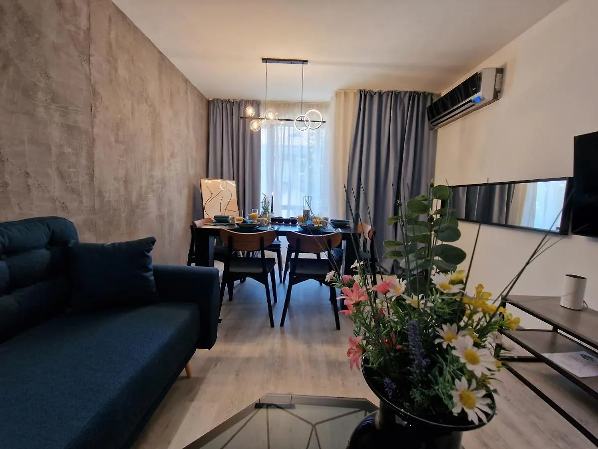 Marsselis Luxe Port Apartment Varna