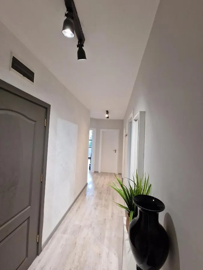Marsselis Luxe Port Apartment Varna
